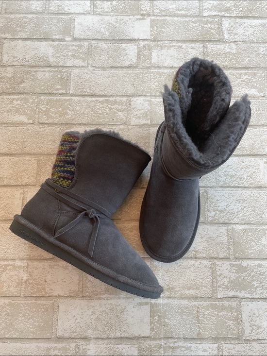BearPaw Shoes - Bearpaw grey boots